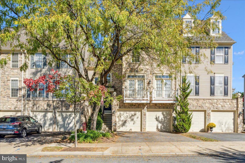 2442 RIPPLING BROOK RD, Frederick, MD 21701