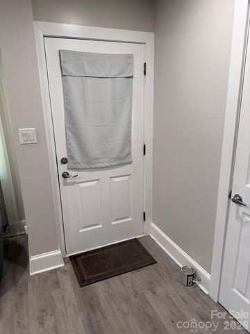 1405 Lakeview Drive, Pineville, NC 28134