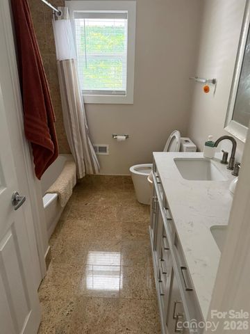 1405 Lakeview Drive, Pineville, NC 28134