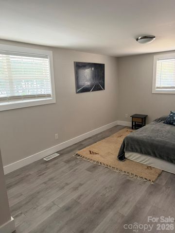 1405 Lakeview Drive, Pineville, NC 28134