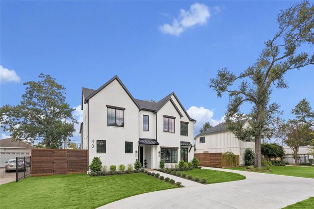 431 W 30th Street, Houston, TX 77018