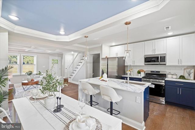 112 N MOUNT OLIVET LN, Baltimore, MD 21229