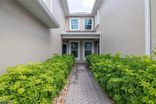2644 Somerville LOOP 1407, Cape Coral, FL 33991