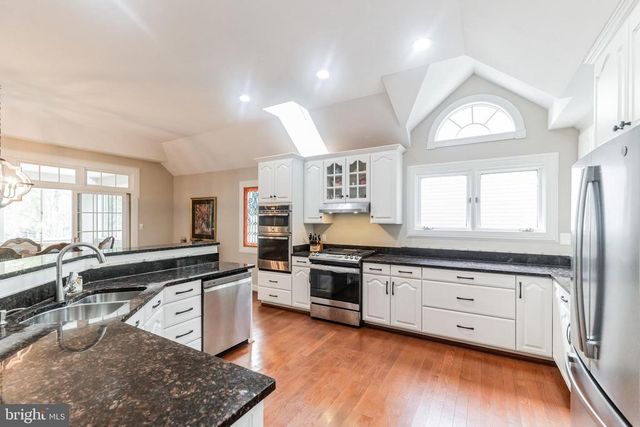 112 CONFEDERATE CIR, Locust Grove, VA 22508