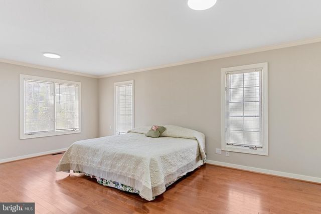 112 CONFEDERATE CIR, Locust Grove, VA 22508