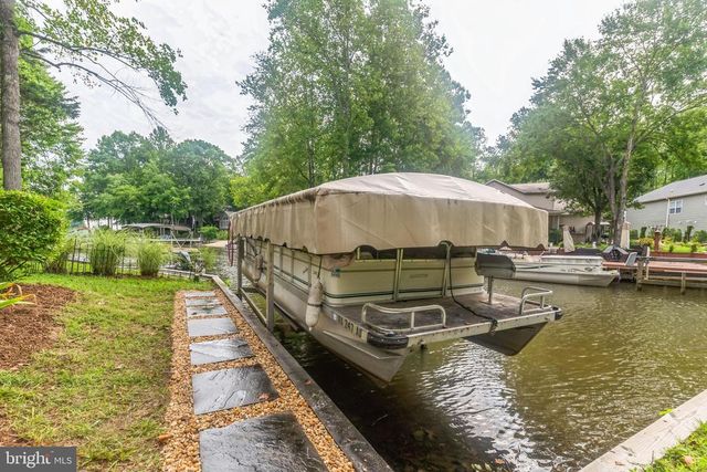 112 CONFEDERATE CIR, Locust Grove, VA 22508