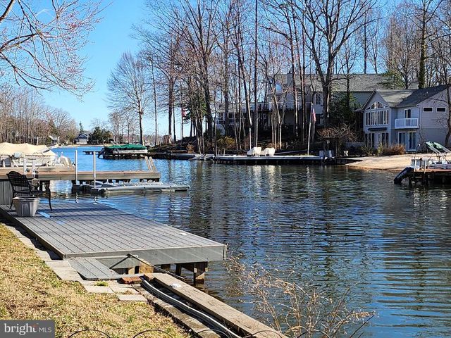 112 CONFEDERATE CIR, Locust Grove, VA 22508