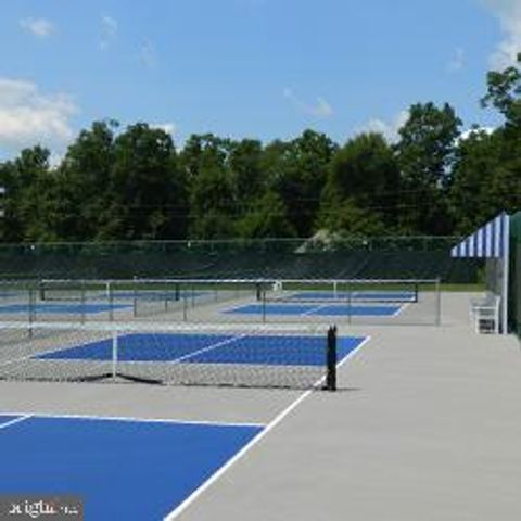 112 CONFEDERATE CIR, Locust Grove, VA 22508