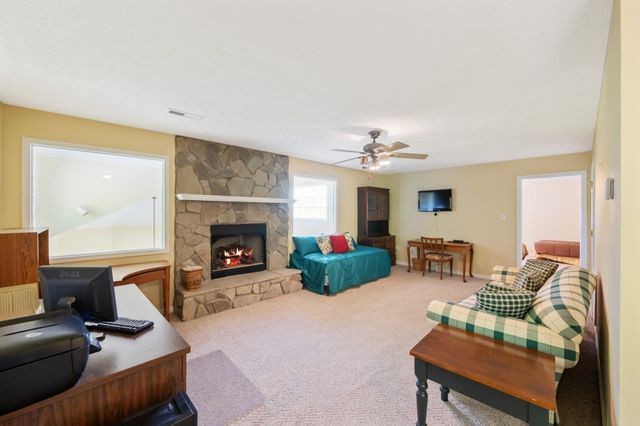 143 Creekside Village Ln, Sugar Tree, TN 38380
