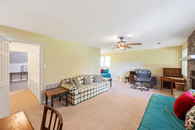143 Creekside Village Ln, Sugar Tree, TN 38380