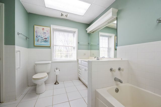 143 Creekside Village Ln, Sugar Tree, TN 38380