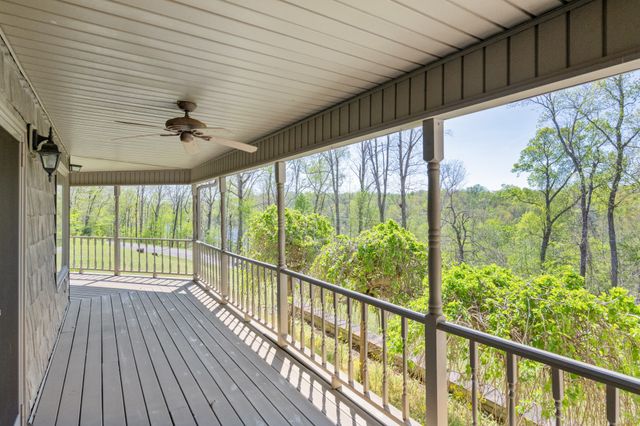 143 Creekside Village Ln, Sugar Tree, TN 38380