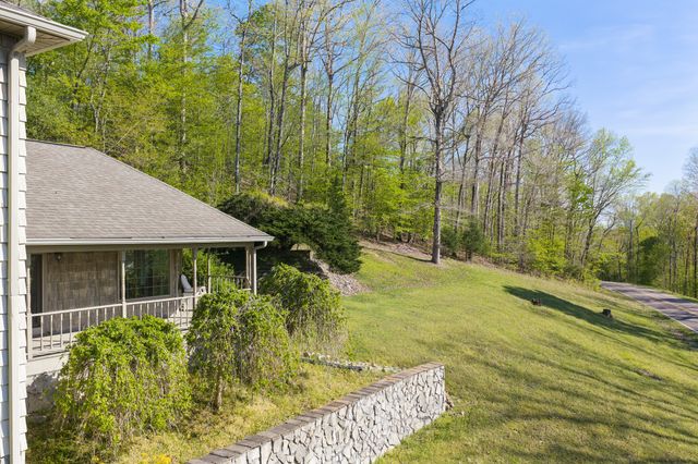 143 Creekside Village Ln, Sugar Tree, TN 38380