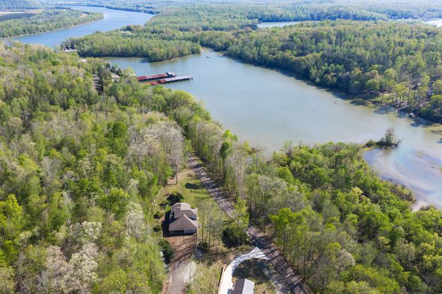 143 Creekside Village Ln, Sugar Tree, TN 38380