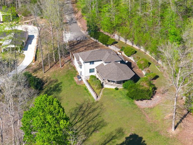 143 Creekside Village Ln, Sugar Tree, TN 38380