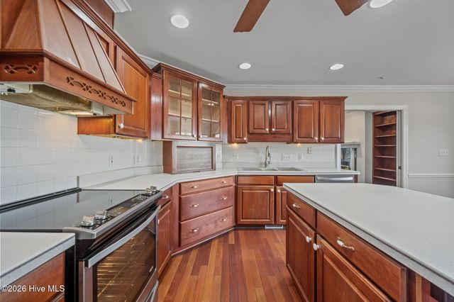 459 Chadwick Shores Drive, Sneads Ferry, NC 28460