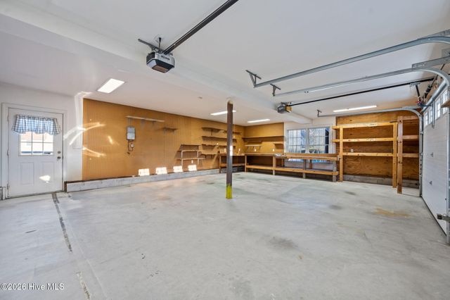 459 Chadwick Shores Drive, Sneads Ferry, NC 28460