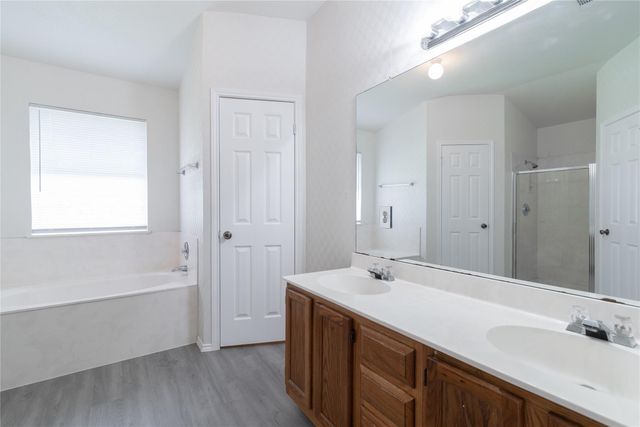 15406 Ecorio DR, Austin, TX 78728