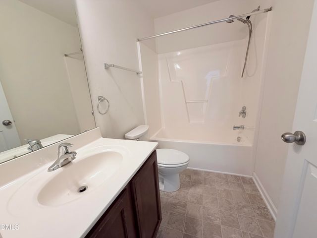 536 Gooseberry Drive, Holly Springs, NC 27540