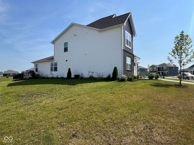 2232 Warbler Street, Danville, IN 46122