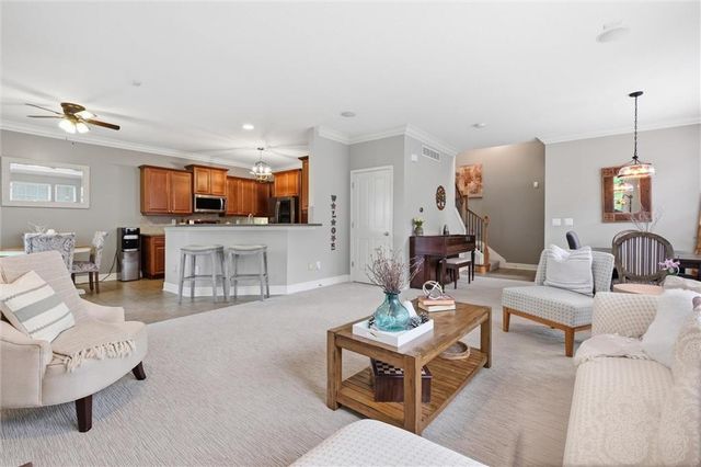 16165 Linden Street, Overland Park, KS 66085