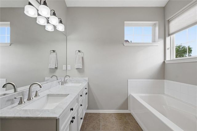 16165 Linden Street, Overland Park, KS 66085