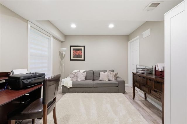 16165 Linden Street, Overland Park, KS 66085