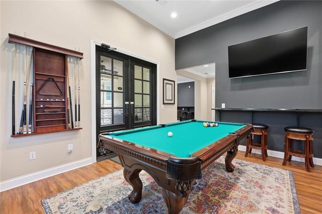 16165 Linden Street, Overland Park, KS 66085