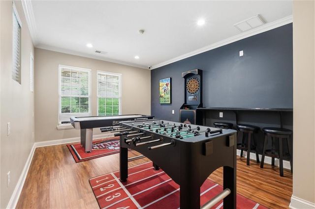 16165 Linden Street, Overland Park, KS 66085
