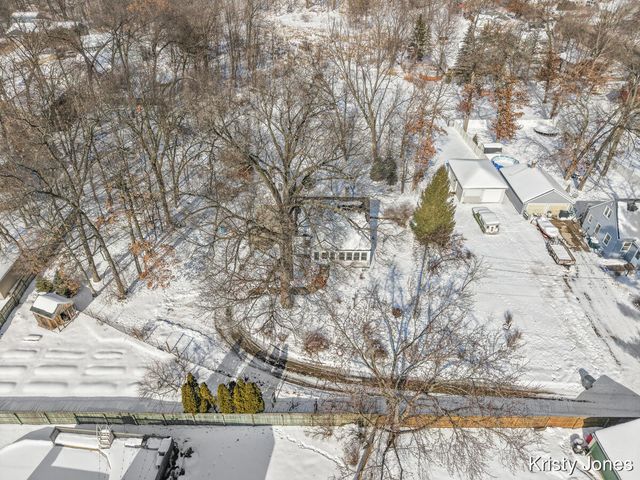 1649 40th Street, Wyoming, MI 49519