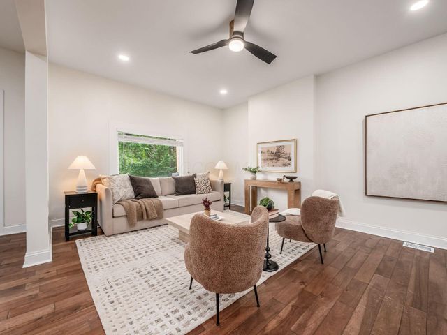 344 E Whittier Street, Columbus, OH 43206