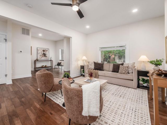 344 E Whittier Street, Columbus, OH 43206