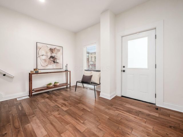 344 E Whittier Street, Columbus, OH 43206