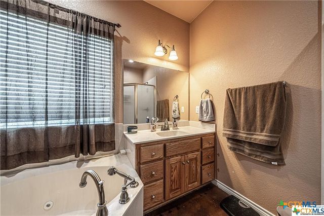 1241 Moccasin Bend Road, Gatesville, TX 76528