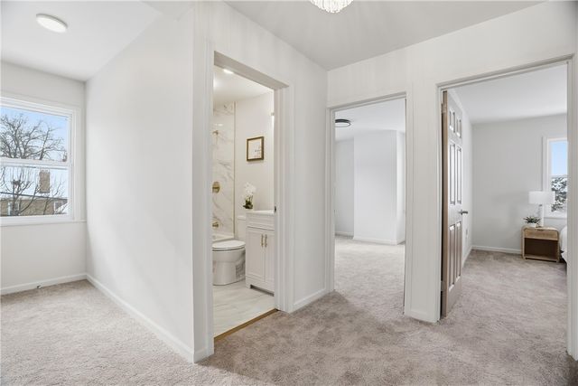 469 Kenmont Ave, Mt Lebanon, PA 15228