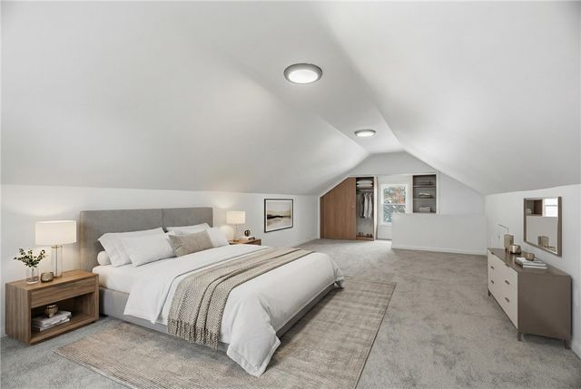 469 Kenmont Ave, Mt Lebanon, PA 15228