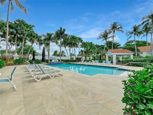 3209 Clint Moore Rd 207, Boca Raton, FL 33496