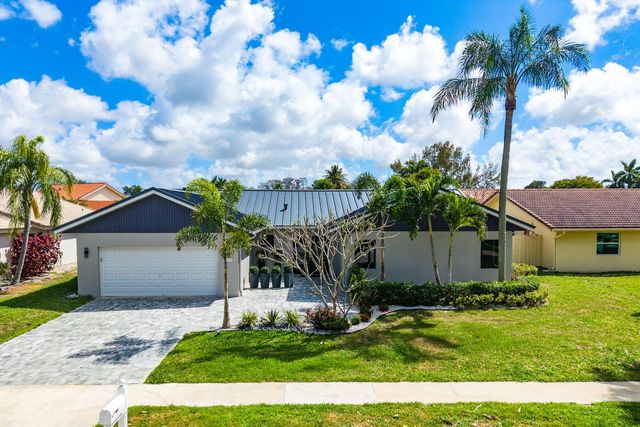 21212 Escondido Way, Boca Raton, FL 33433