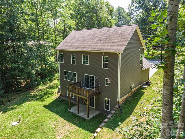 3605 Still Knoll Lane, Sherrills Ford, NC 28673