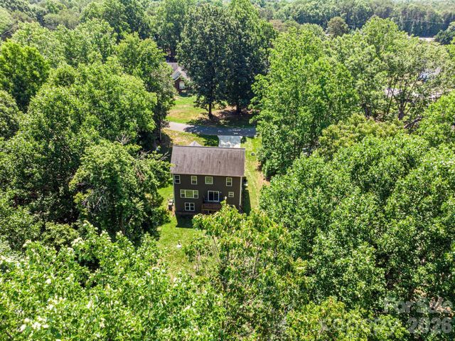 3605 Still Knoll Lane, Sherrills Ford, NC 28673