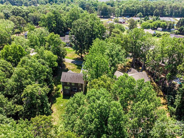 3605 Still Knoll Lane, Sherrills Ford, NC 28673