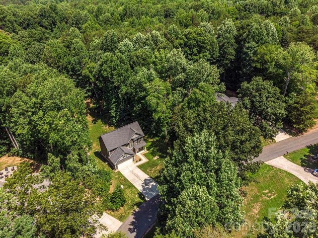 3605 Still Knoll Lane, Sherrills Ford, NC 28673