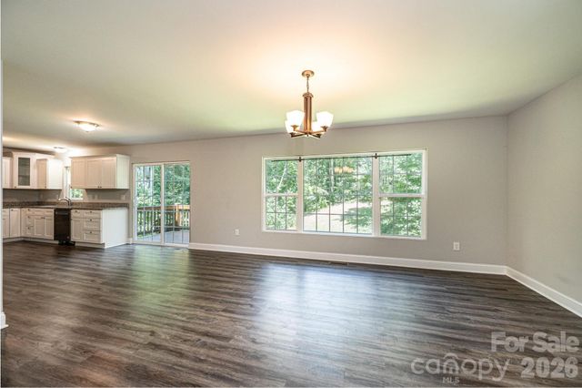 3605 Still Knoll Lane, Sherrills Ford, NC 28673