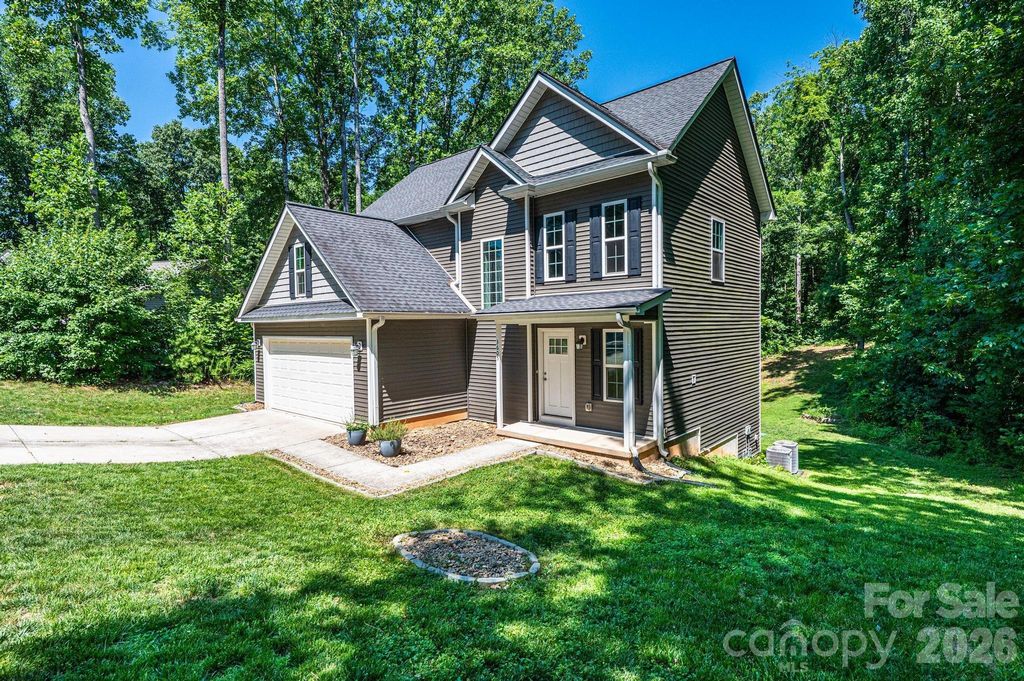 3605 Still Knoll Lane, Sherrills Ford, NC 28673