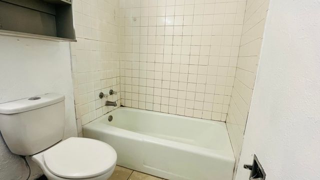 8200 Copper Avenue NE A, Albuquerque, NM 87108