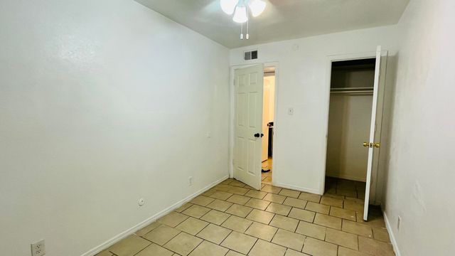 8200 Copper Avenue NE A, Albuquerque, NM 87108