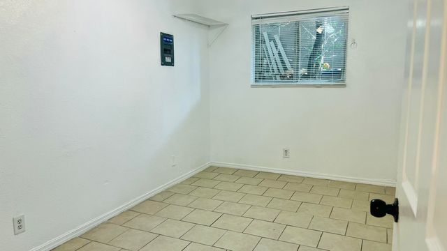 8200 Copper Avenue NE A, Albuquerque, NM 87108