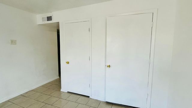 8200 Copper Avenue NE A, Albuquerque, NM 87108