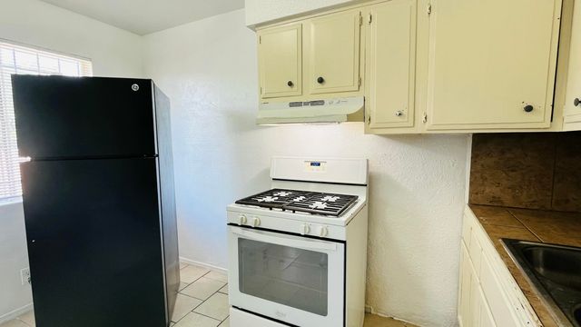 8200 Copper Avenue NE A, Albuquerque, NM 87108
