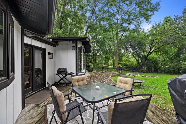 9711 8th AVENUE, Pleasant Prairie, WI 53158